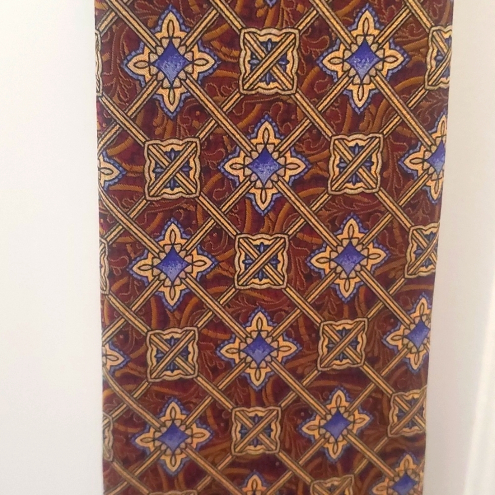 Italian 100% Silk Tie, EUC